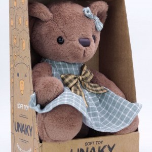 Мягкая игрушка в средней подарочной коробке Медведица Лиза
